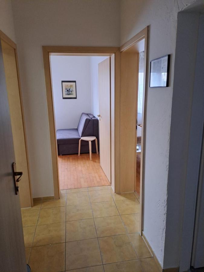 Sara1 Apartamento Slavonski Brod Exterior foto